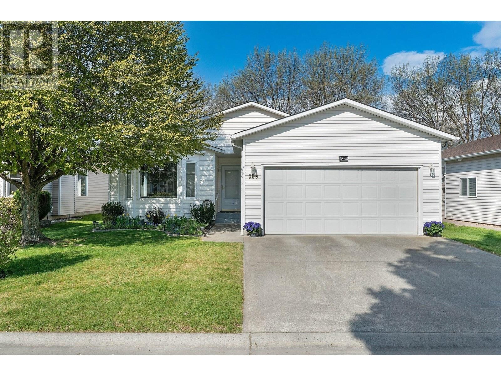 Property Photo: 1260 Raymer Avenue 309 BC V1W 3S6