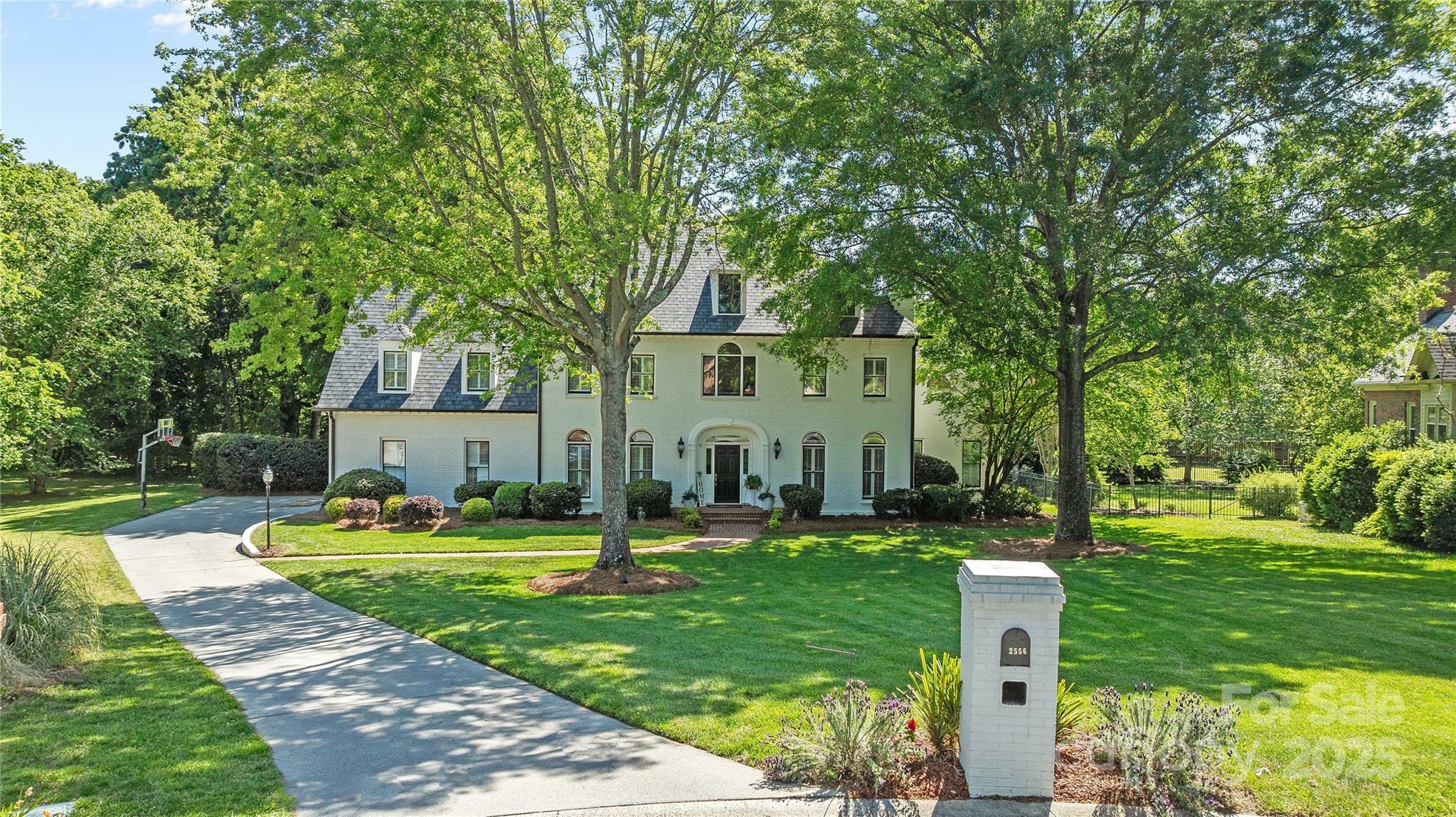 Property Photo: 2556 Howerton Court NC 28270