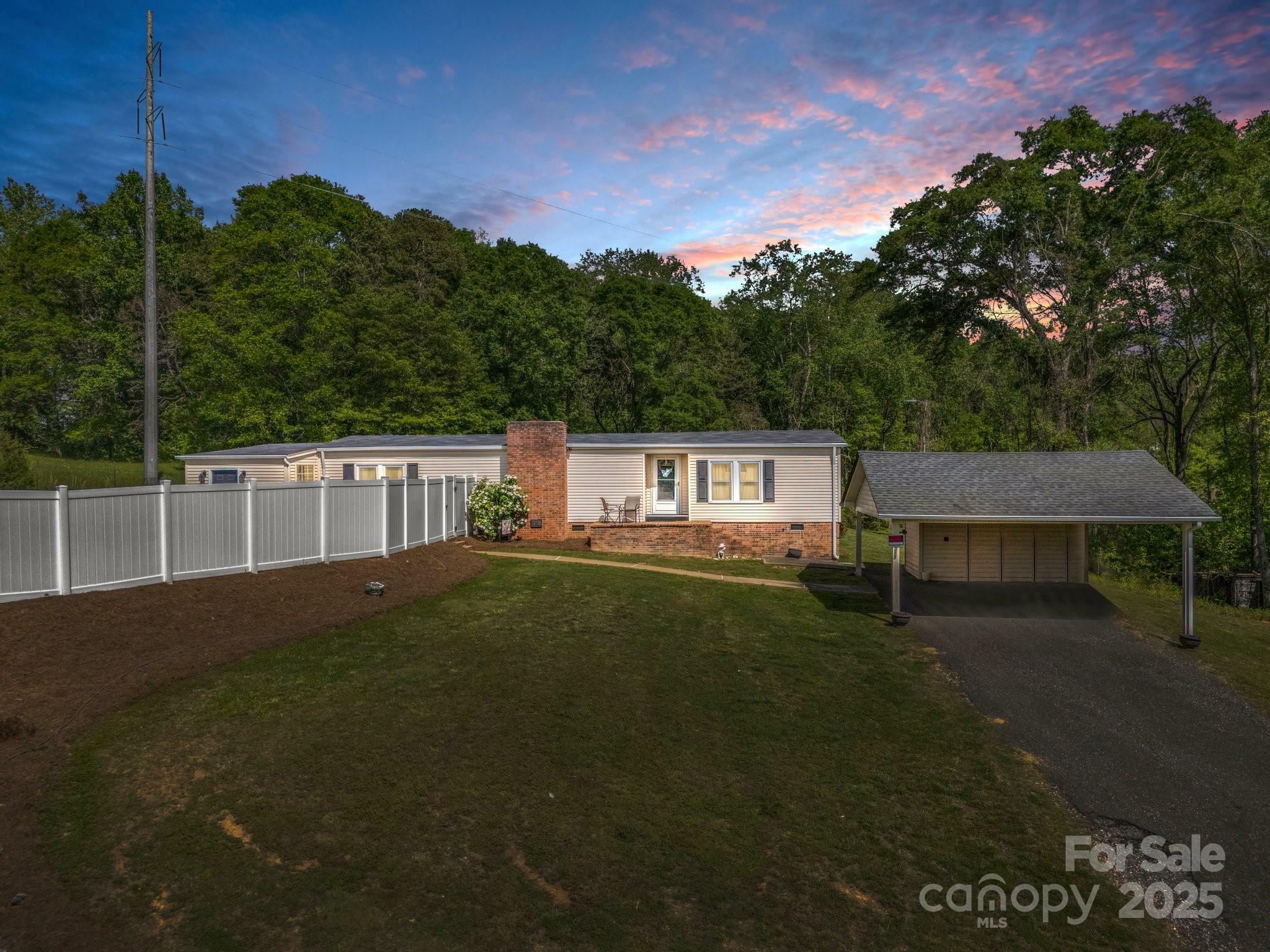 Property Photo: 317 Long Branch Road NC 28086