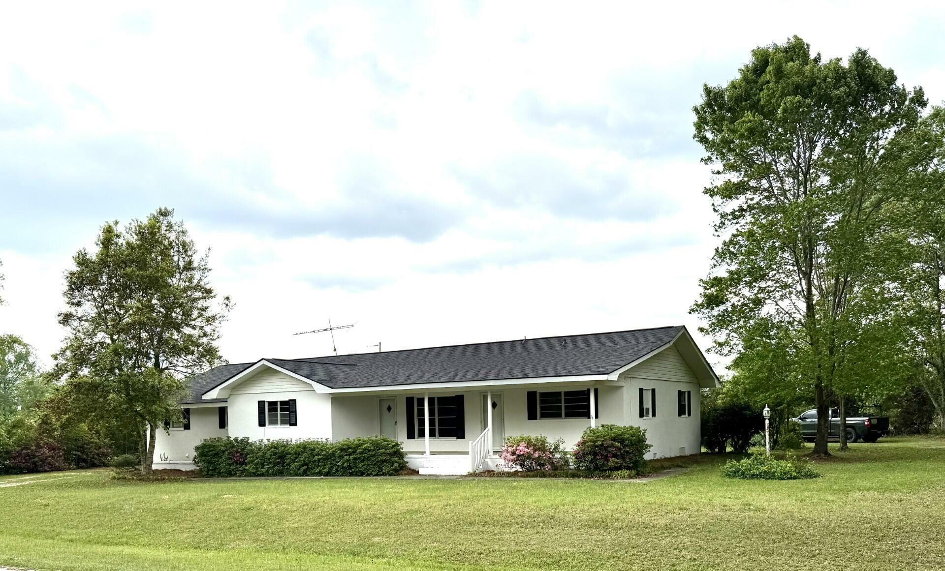 Property Photo: 321 Middle Willow Road SC 29107