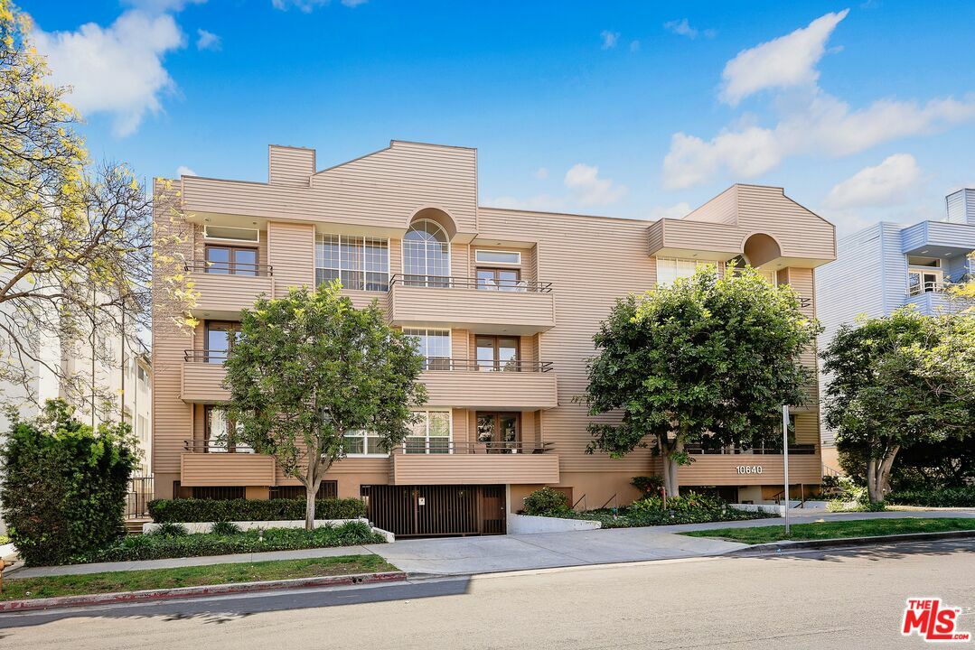 10640 Wilkins Ave  Los Angeles CA 90024 photo