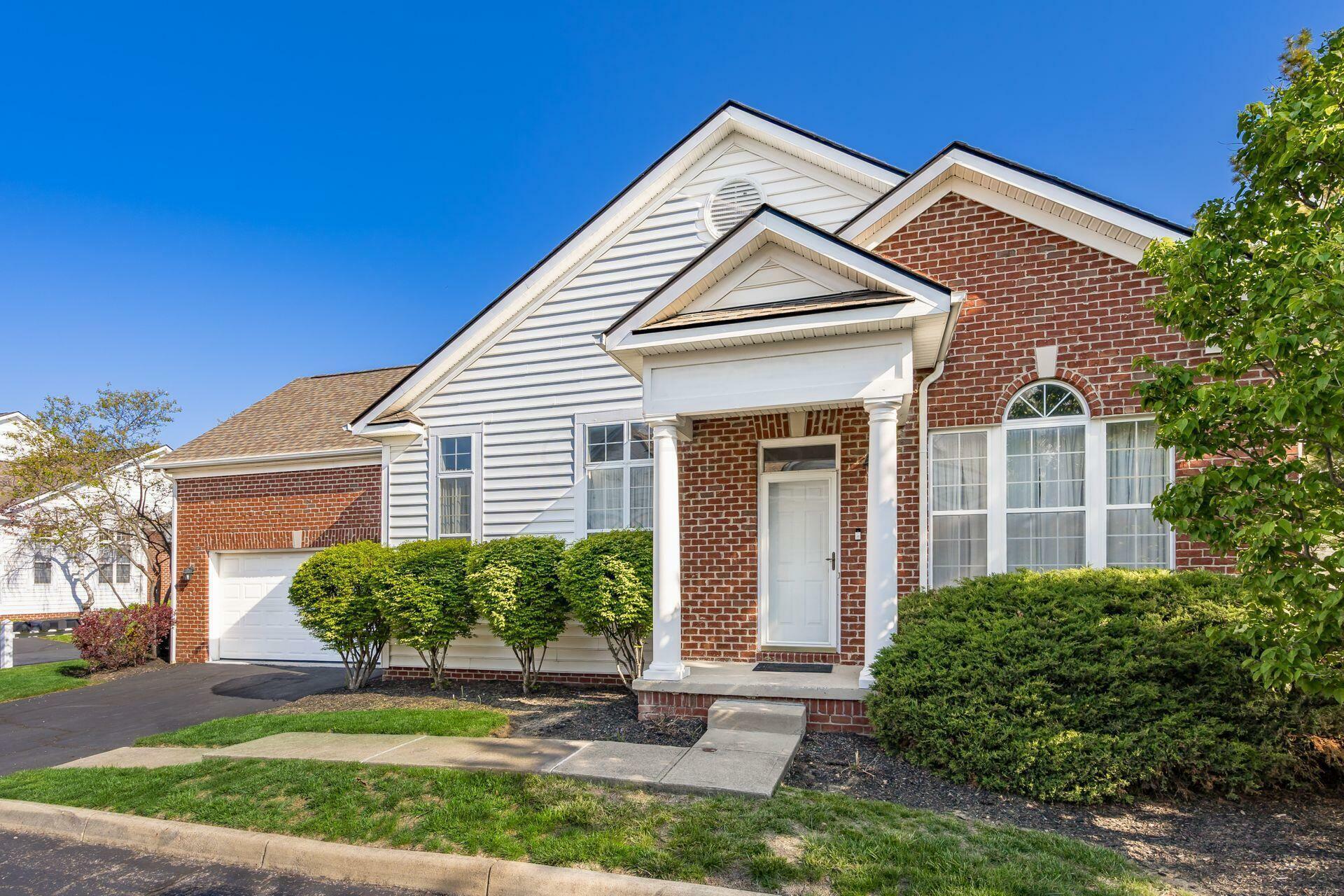 Property Photo: 3994 Park E Circle OH 43026