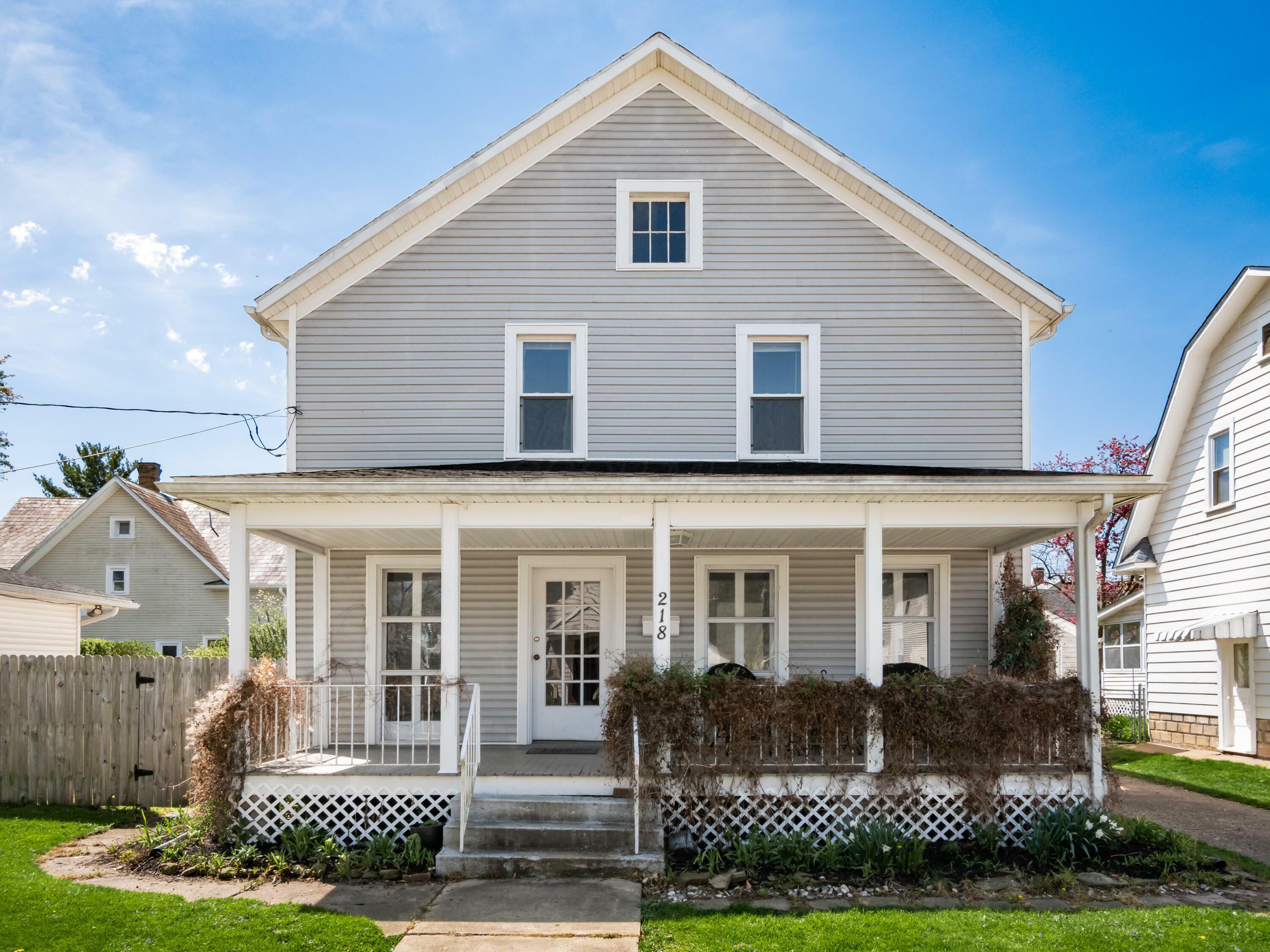 Property Photo: 218 E Sugar Street OH 43050