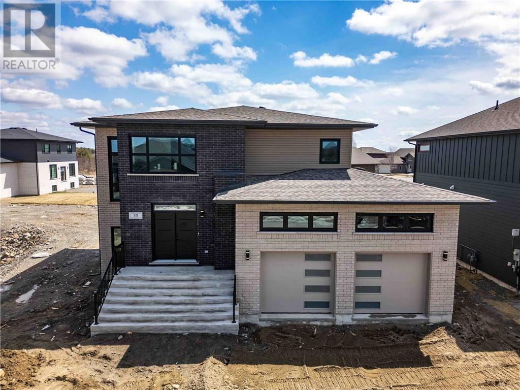Property Photo: 35 Noah Court ON P3B 0G9