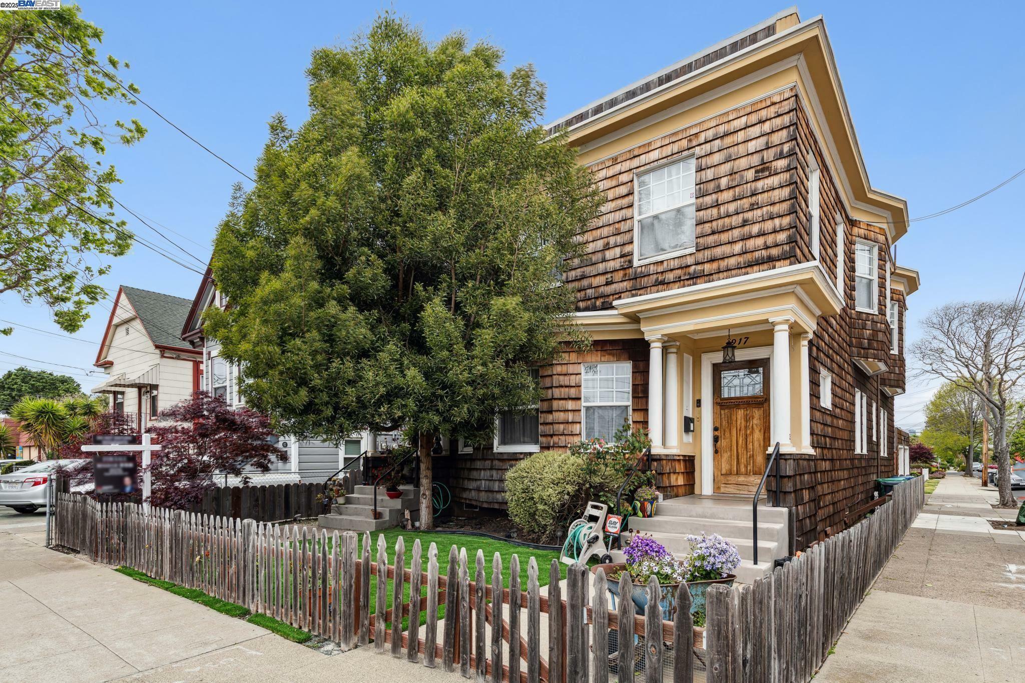 Property Photo: 915 Lincoln Ave CA 94501