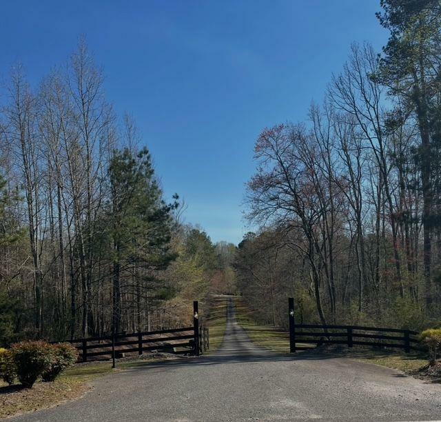 Property Photo: 7180 Westray Road GA 30028