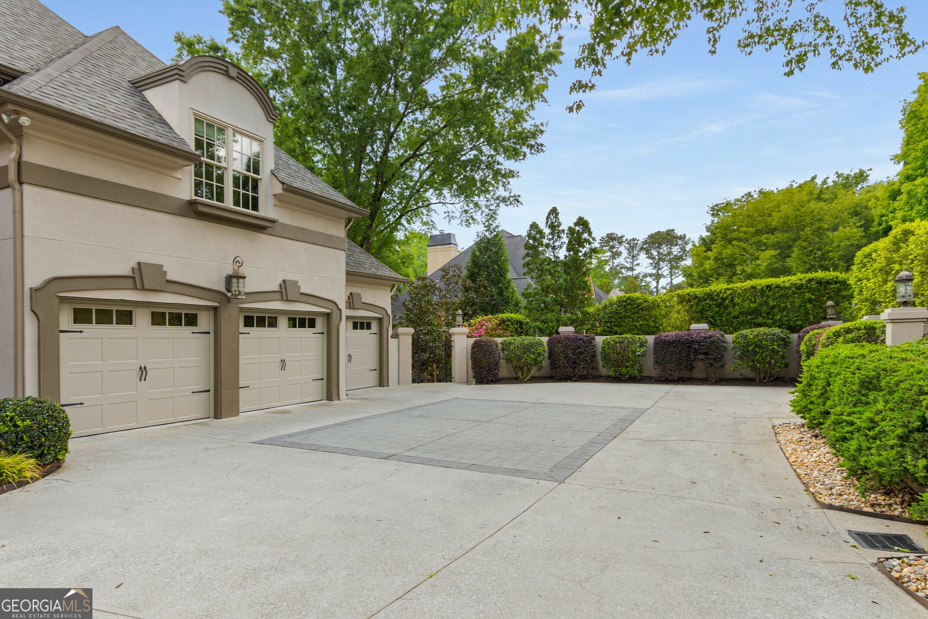 Property Photo: 8345 Jett Ferry Road GA 30350