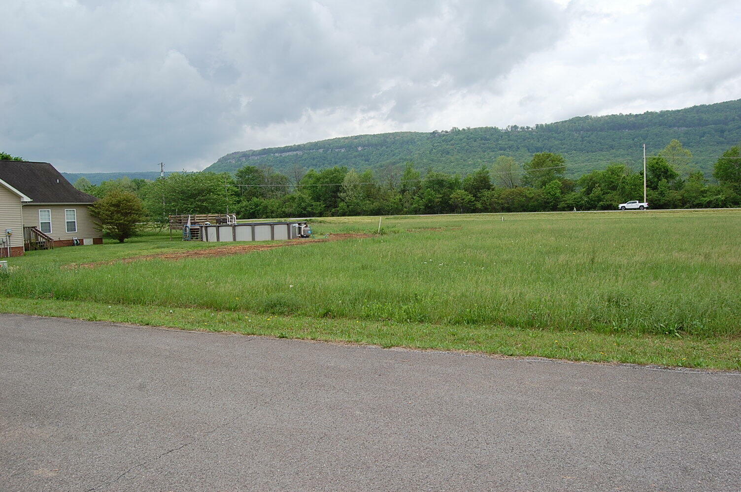 Property Photo: 23 Bonanza Drive TN 37327
