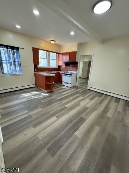 Property Photo: 251 Franklin St 3 NJ 07206