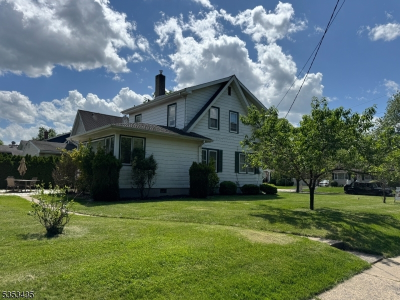 Property Photo: 570 Winsor St NJ 08805