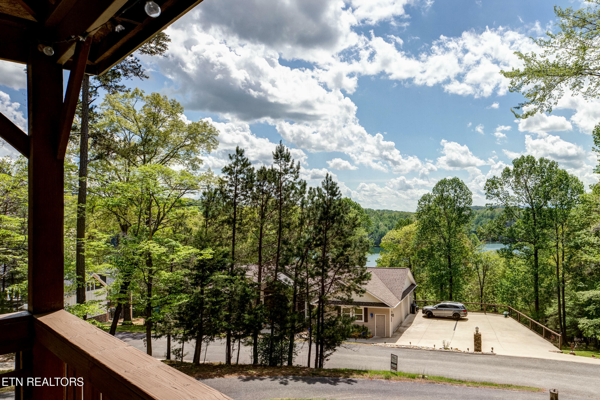 Property Photo: 129 Bucks And Doe Lane TN 37766