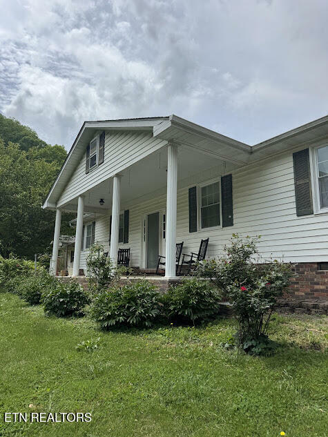 Property Photo: 581 Fudges Chapel Rd TN 37873