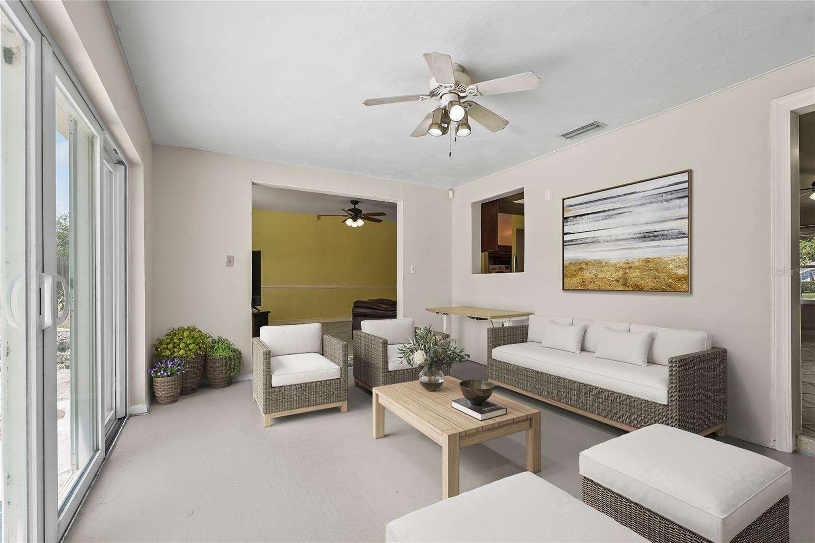 Property Photo: 2219 Lockwood Meadows Circle FL 34234