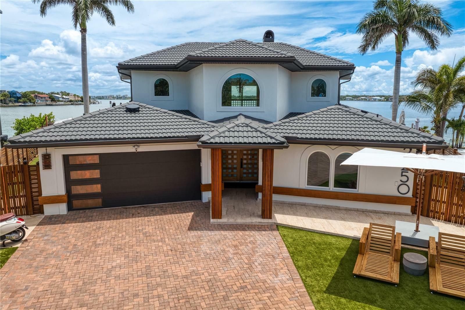 Property Photo: 2250 Donato Drive FL 33786
