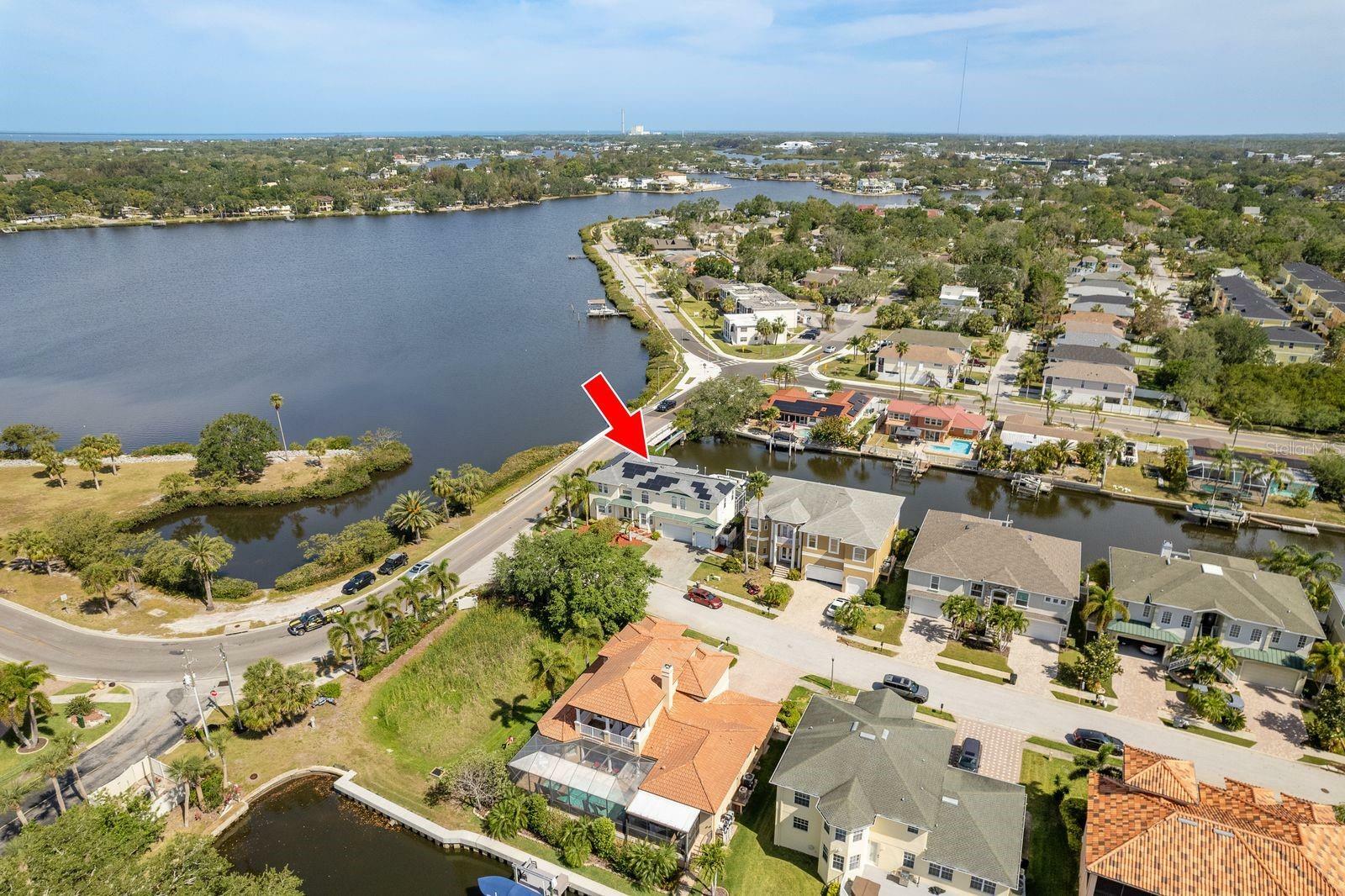 Property Photo: 339 Manatee Lane FL 34689