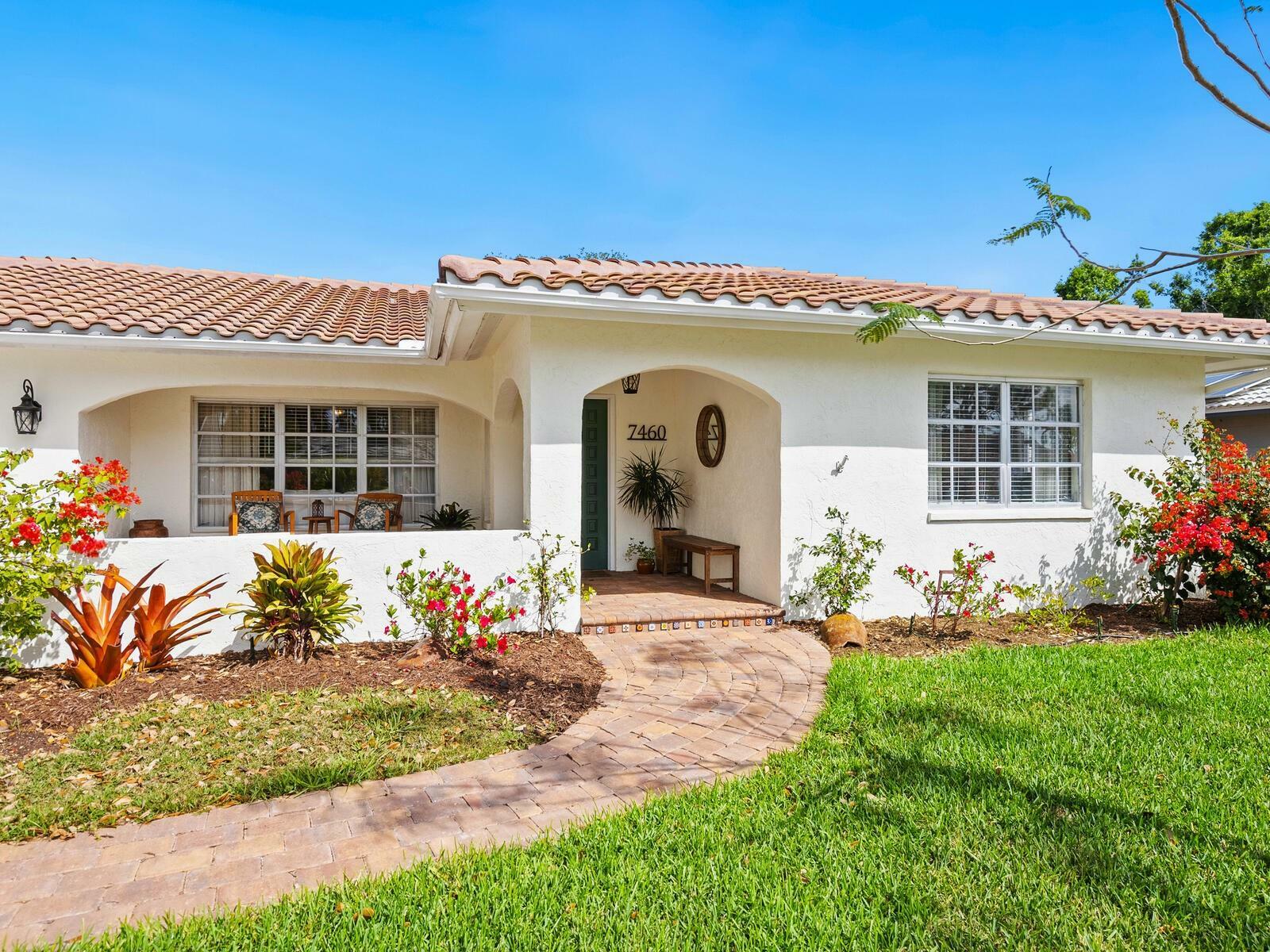 Property Photo: 7460 Dickens Drive FL 34231