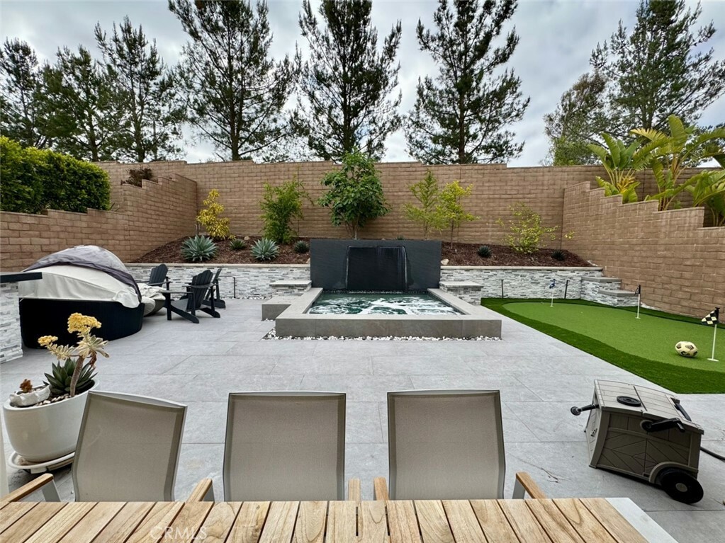 Property Photo:  60 Pedigree  CA 92602 