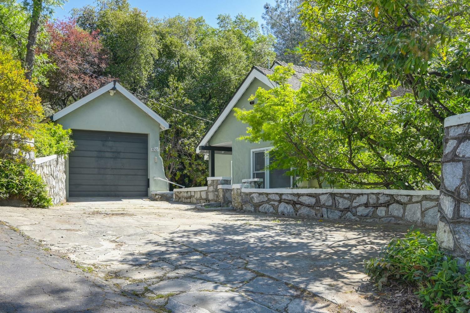 850 Pino Vista Court  Placerville CA 95667 photo