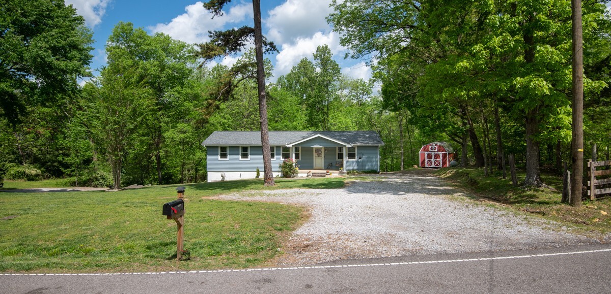 Property Photo: 5070 Ridge Rd TN 37080
