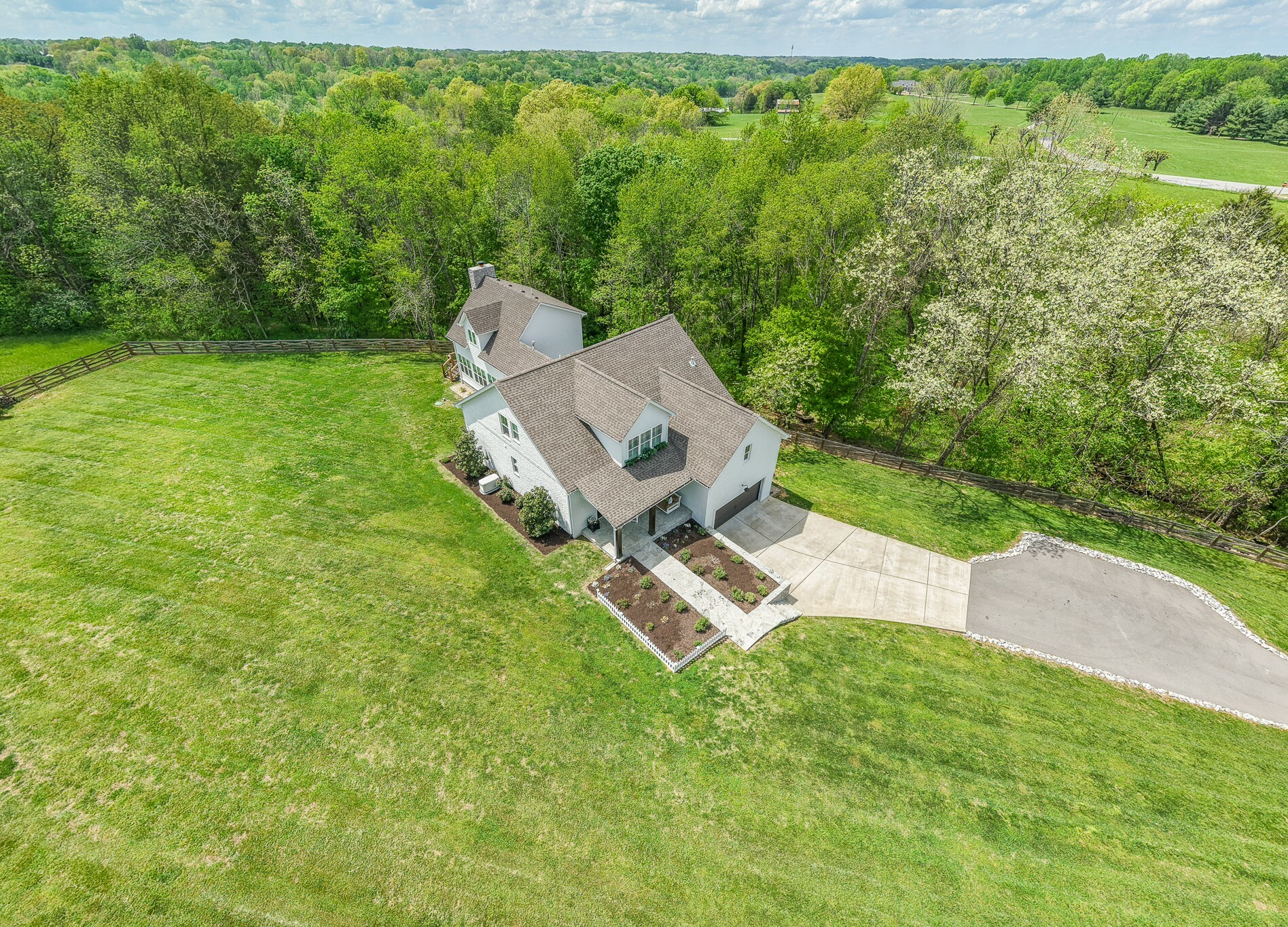 Property Photo: 6615 Herbert Shannon Rd TN 37172