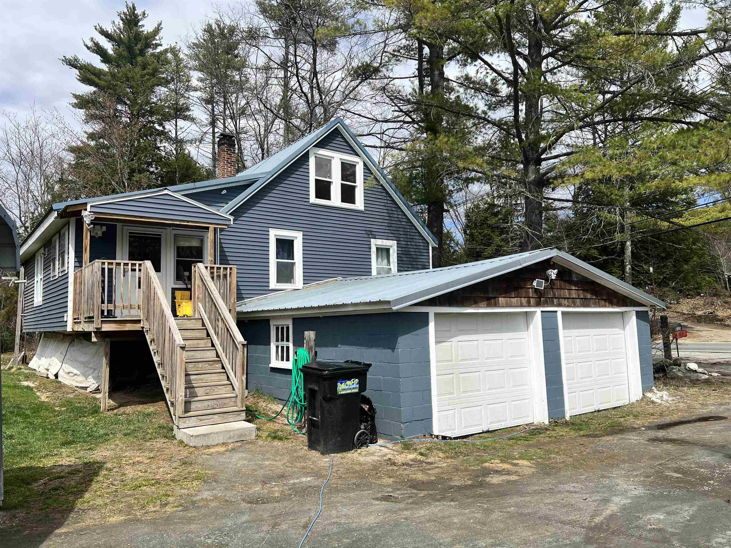 Property Photo: 715 S Main Street NH 03773
