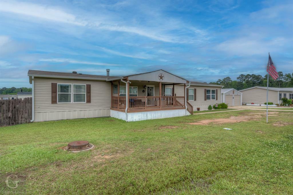 Property Photo: 606 Black Scoter Drive LA 71067