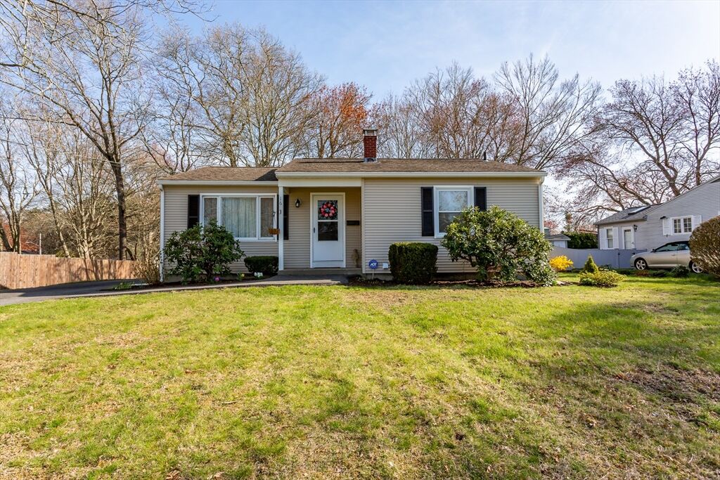 Property Photo:  16 Holly Tree Lane  MA 02745 