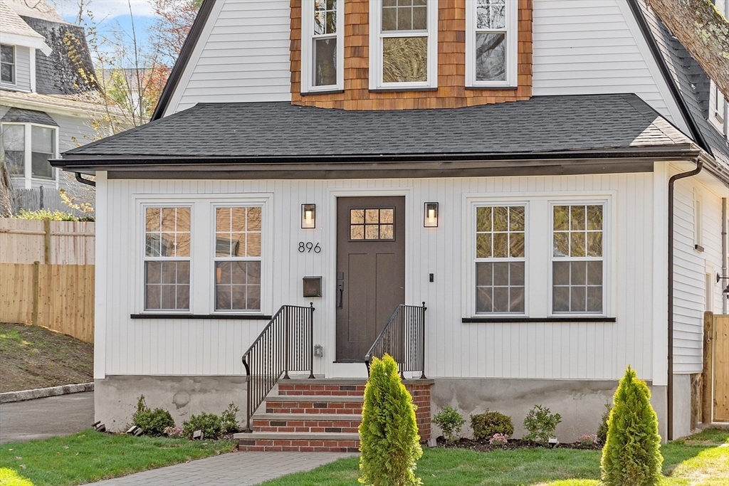 Property Photo:  896 Main Street  MA 01867 