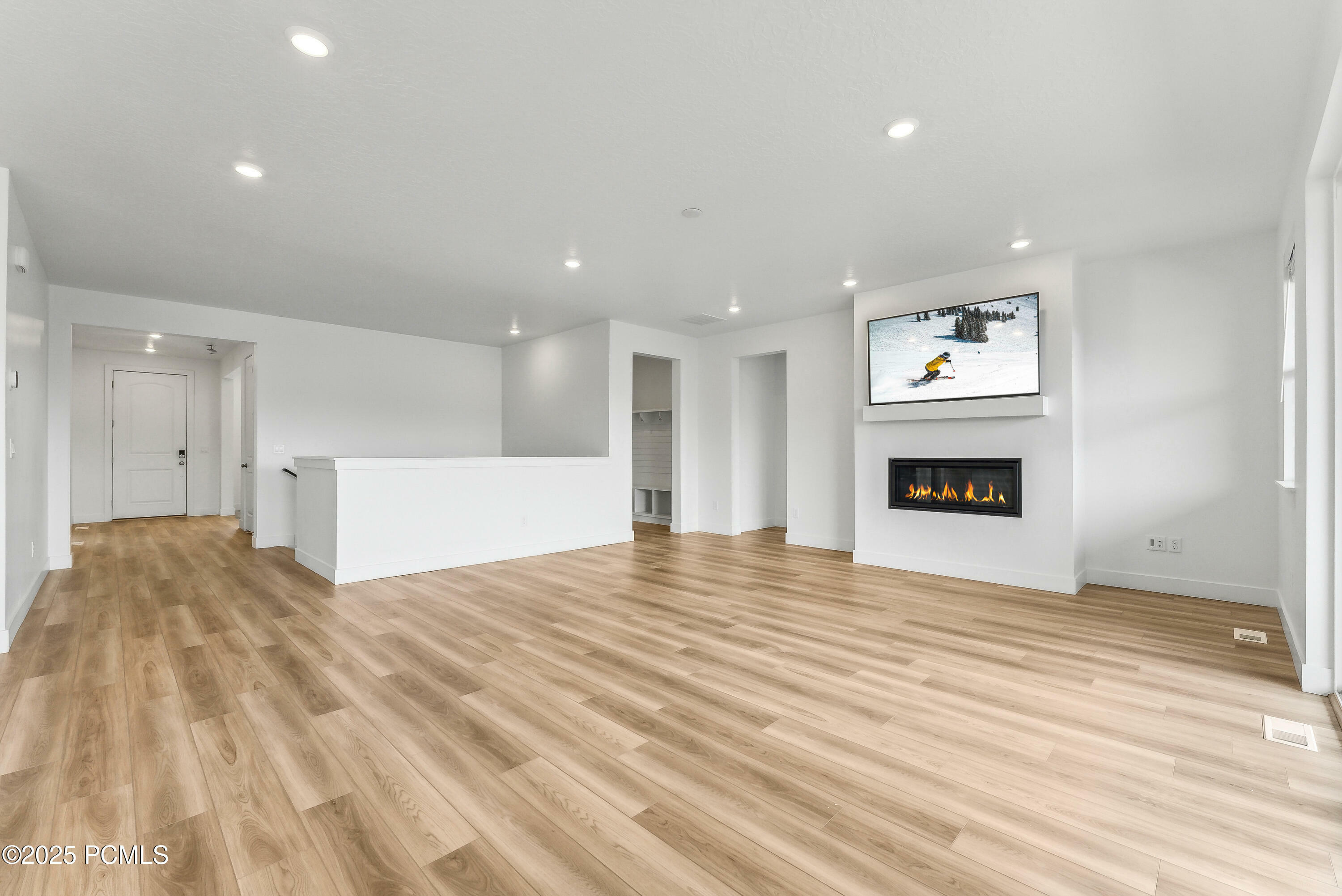 Property Photo: 2467 N Wildflower Lane UT 84032