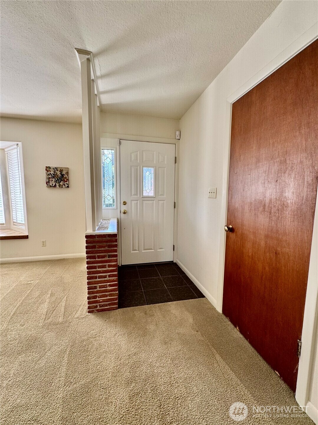 Property Photo: 2956 Madrona Drive WA 98632