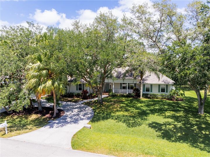 Property Photo:  4900 13th Lane  FL 32966 