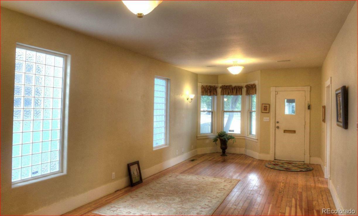 Property Photo: 426 E Bijou Street CO 80903