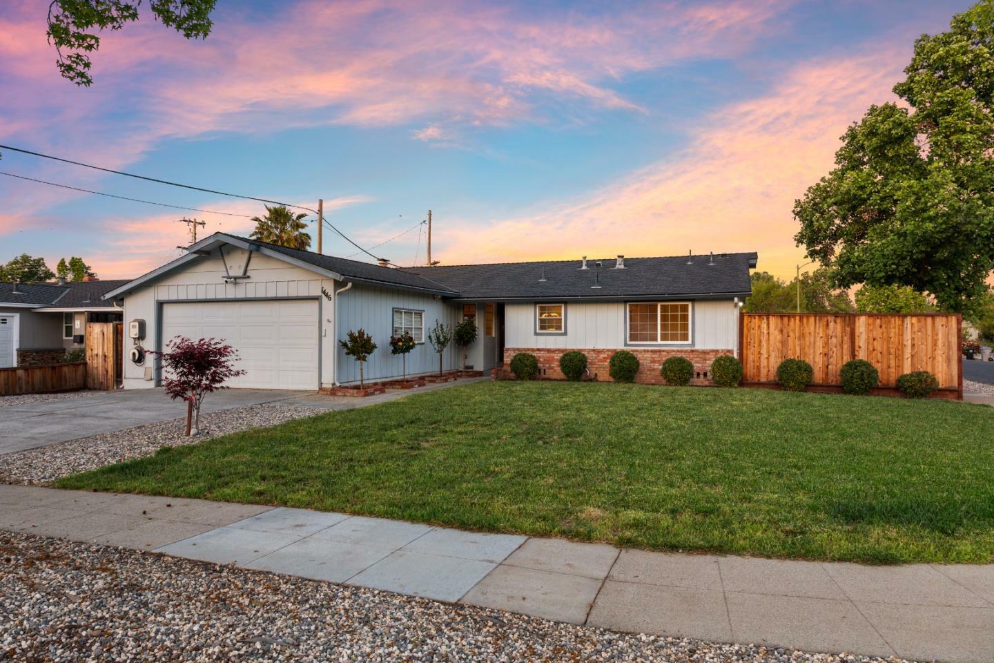 Property Photo: 1446 Heckman Way CA 95129