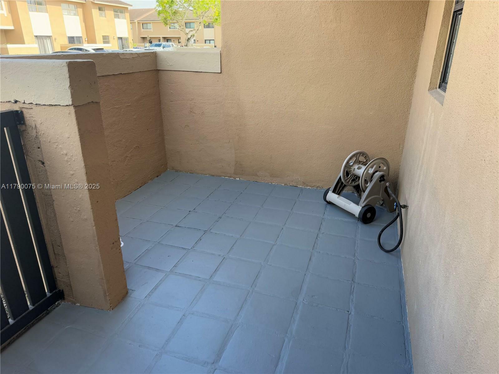 Property Photo: