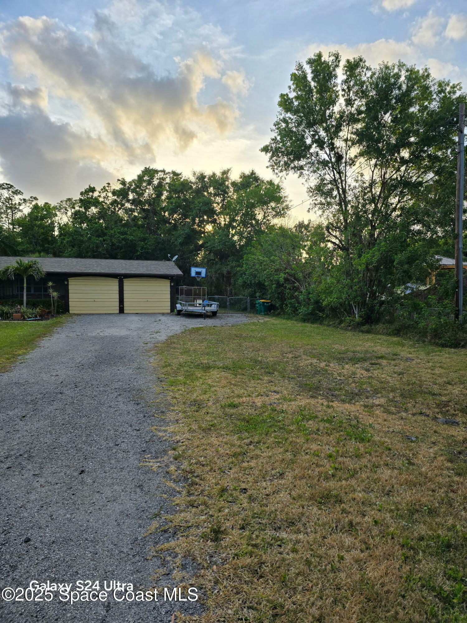 Property Photo: 2760 Michigan Street FL 32904