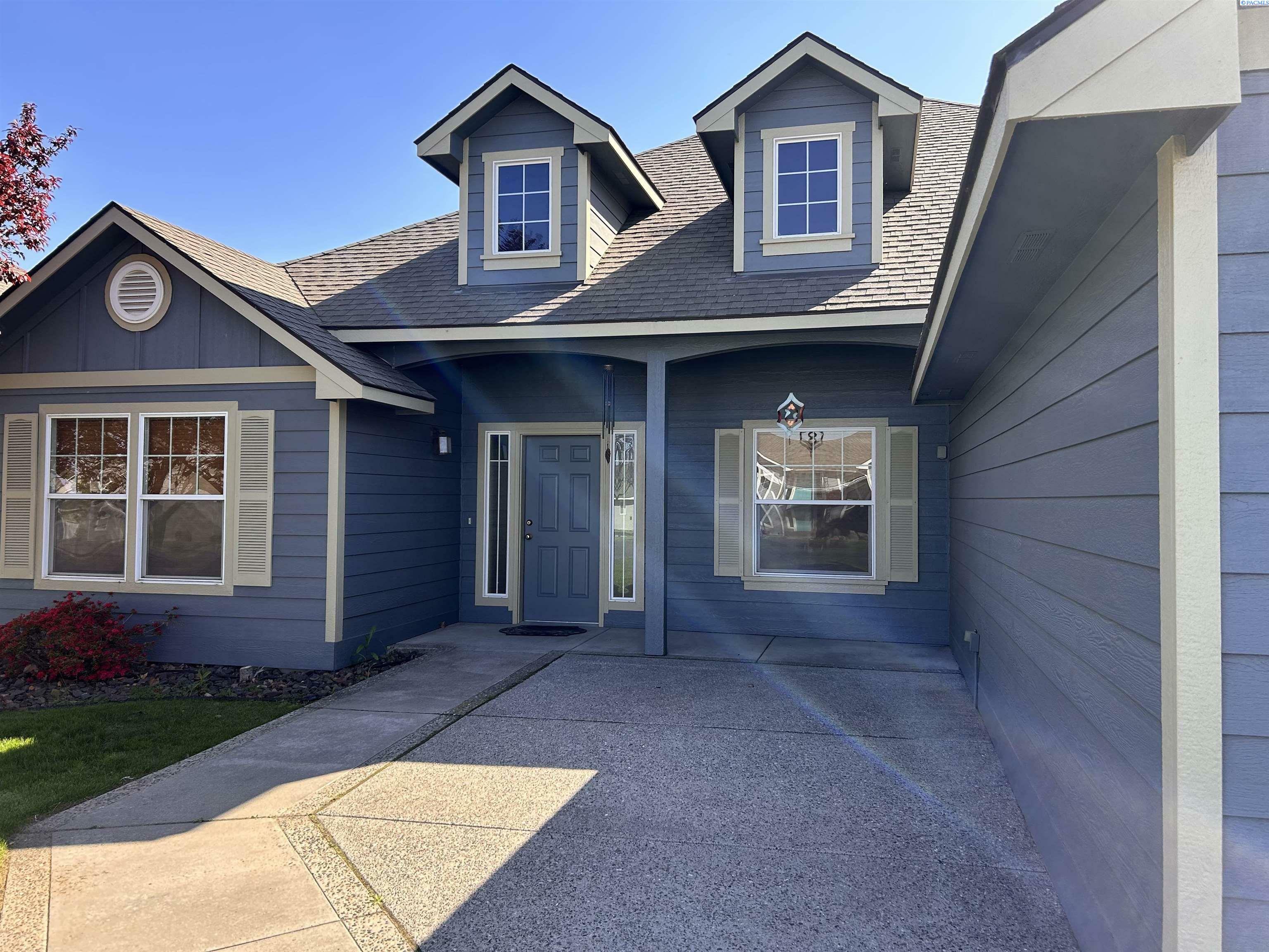 Property Photo: 126 Henley Dr WA 99301