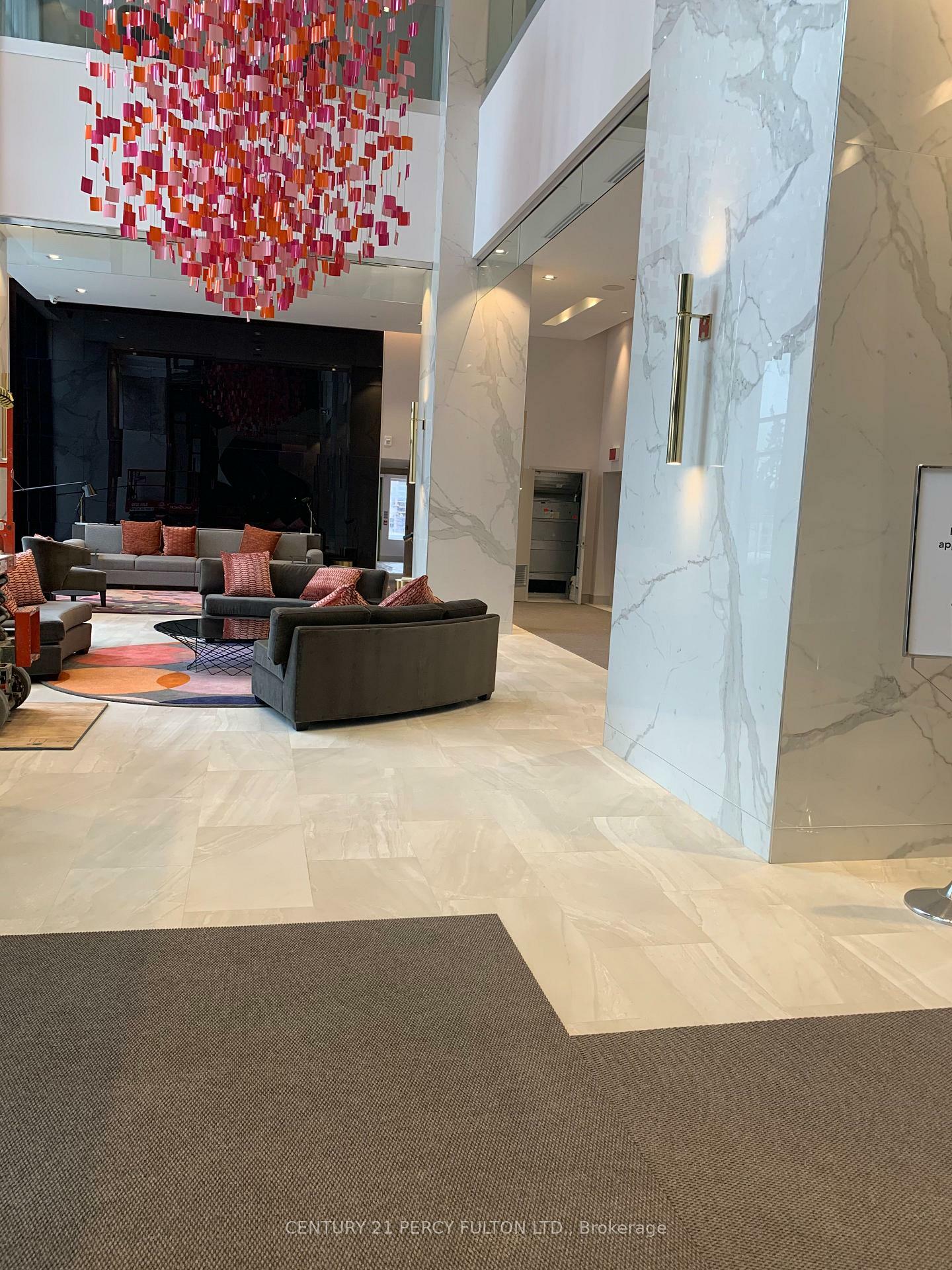 Photo de la propriété: 7 Mabelle Avenue 2508 ON M9A 0C9