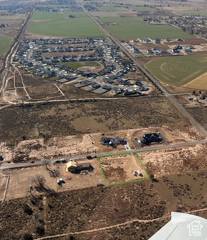 Property Photo: 2212 W 4125 N UT 84721