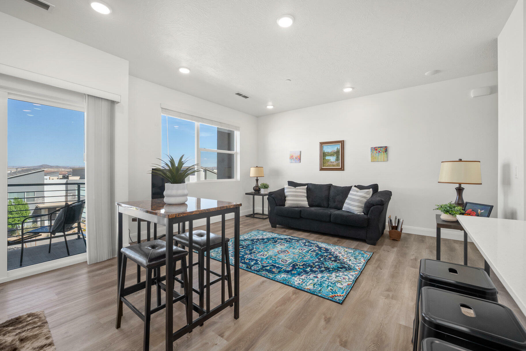Property Photo: 5801 S Garnet #2-301 UT 84790