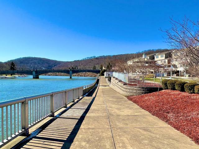 Property Photo: 331 Breeze Point Circle PA 16365