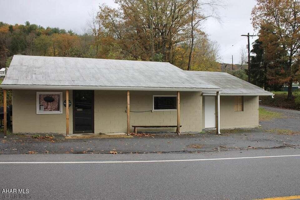Property Photo:  1030 Sandy Run Road  PA 16650 