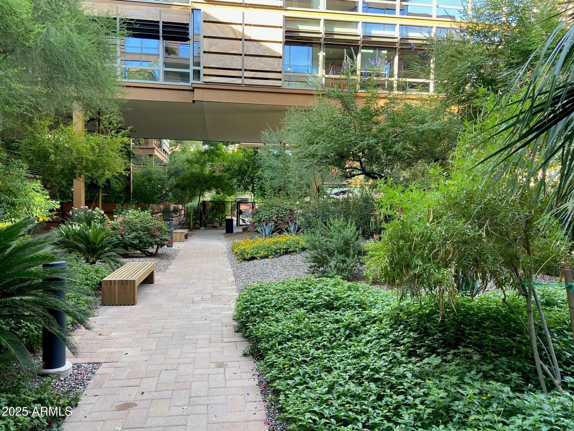 Property Photo: 7157 E Rancho Vista Drive 1004 AZ 85251