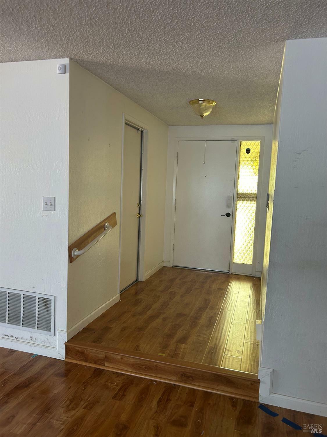 Property Photo: 662 Berkeley Way CA 94533