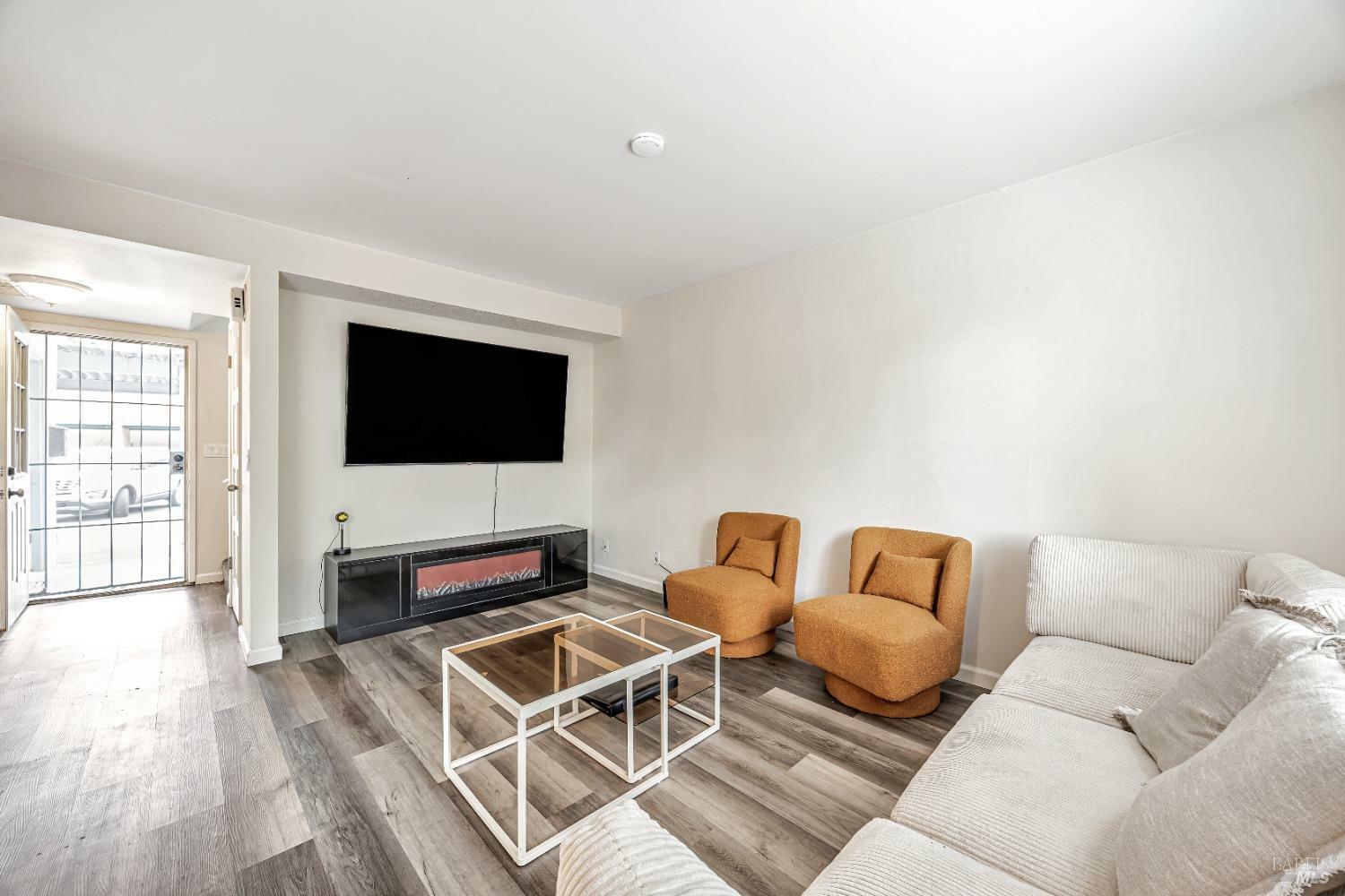 Property Photo: 757 Simpson Place CA 95401