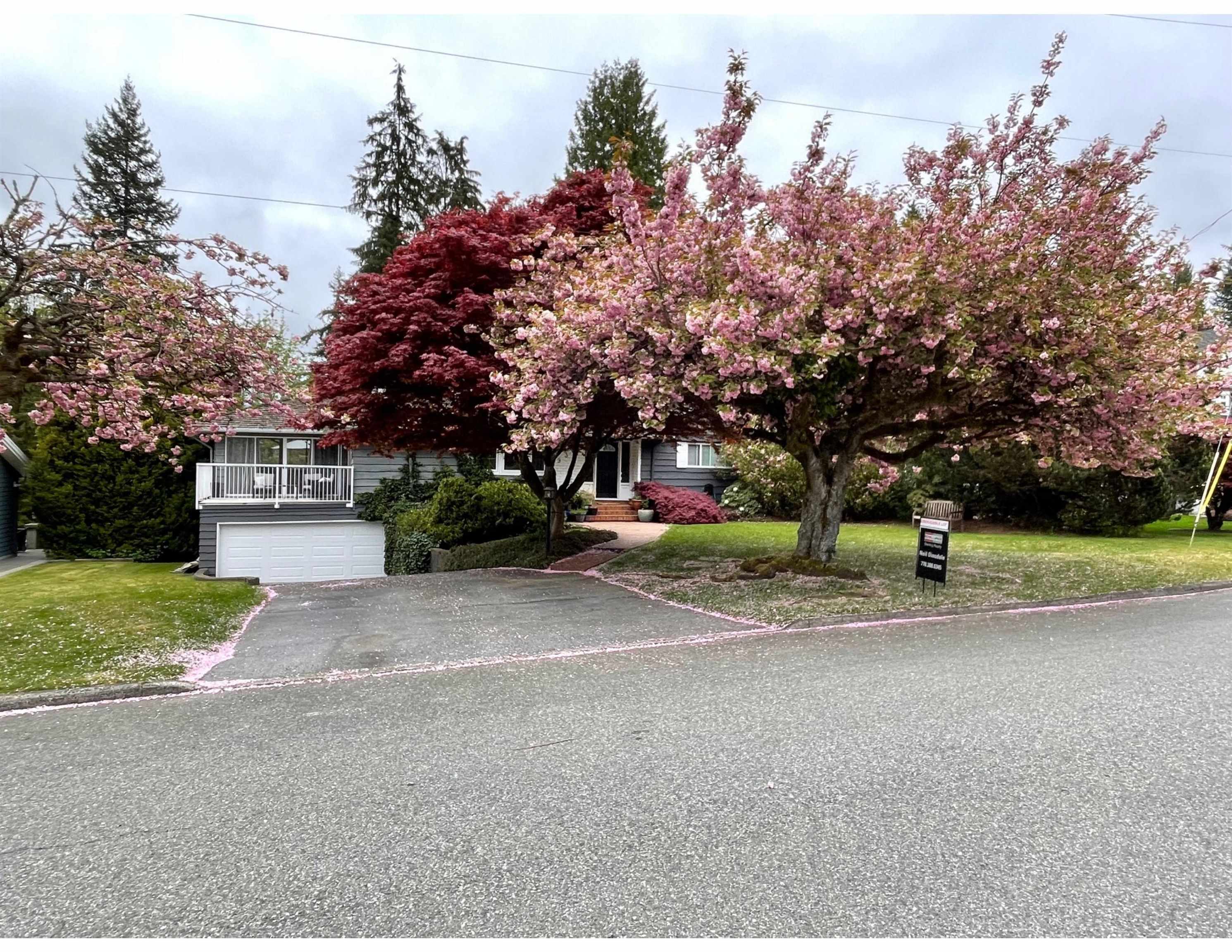 Property Photo:  939 Selkirk Crescent  BC V3J 6E4 