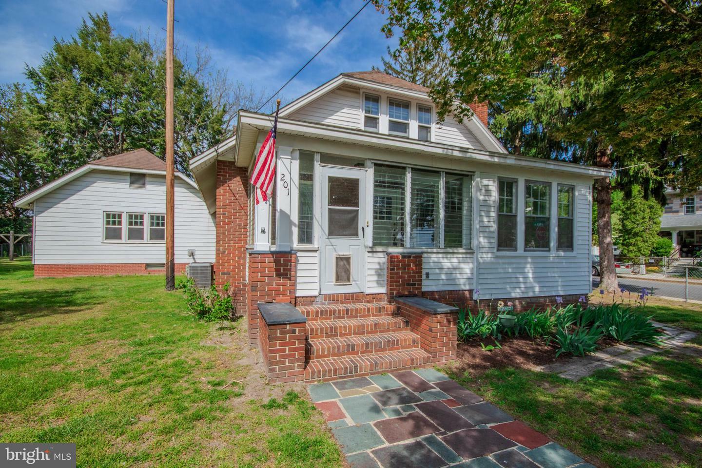 Property Photo: 201 Brooklyn Avenue 1 MD 21801