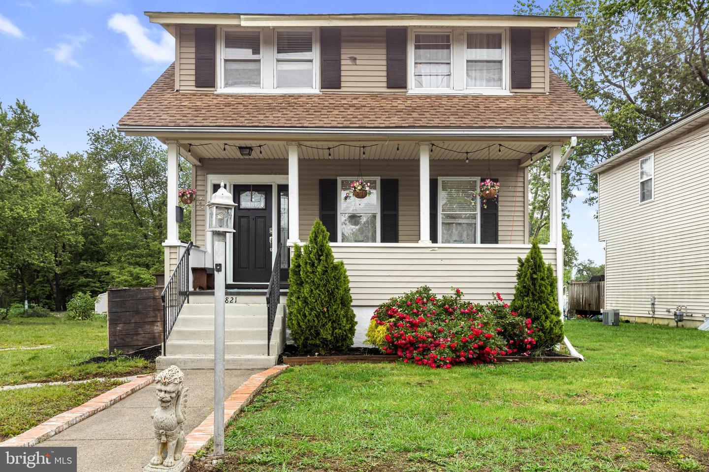 821 Green Avenue  Mount Ephraim NJ 08059 photo