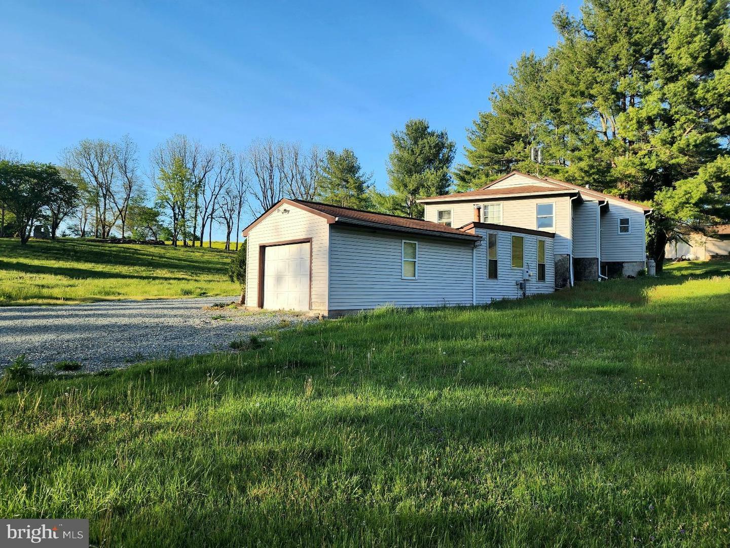 Property Photo: 466 Kirks Mill Road PA 19362