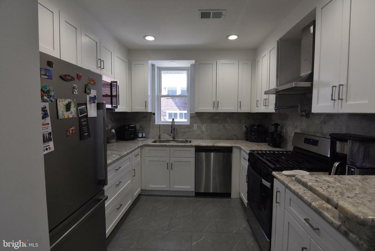 Property Photo: 4742 Shelmire Avenue PA 19136