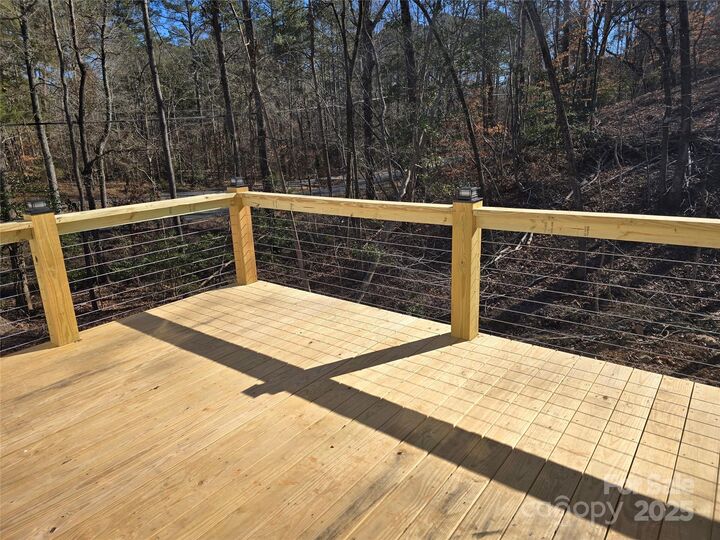 Property Photo:  107 Skyland Drive  NC 27306 